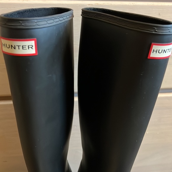 Hunter Wellies Women’s Rainboots Matte Black Size 7 - Picture 2 of 7